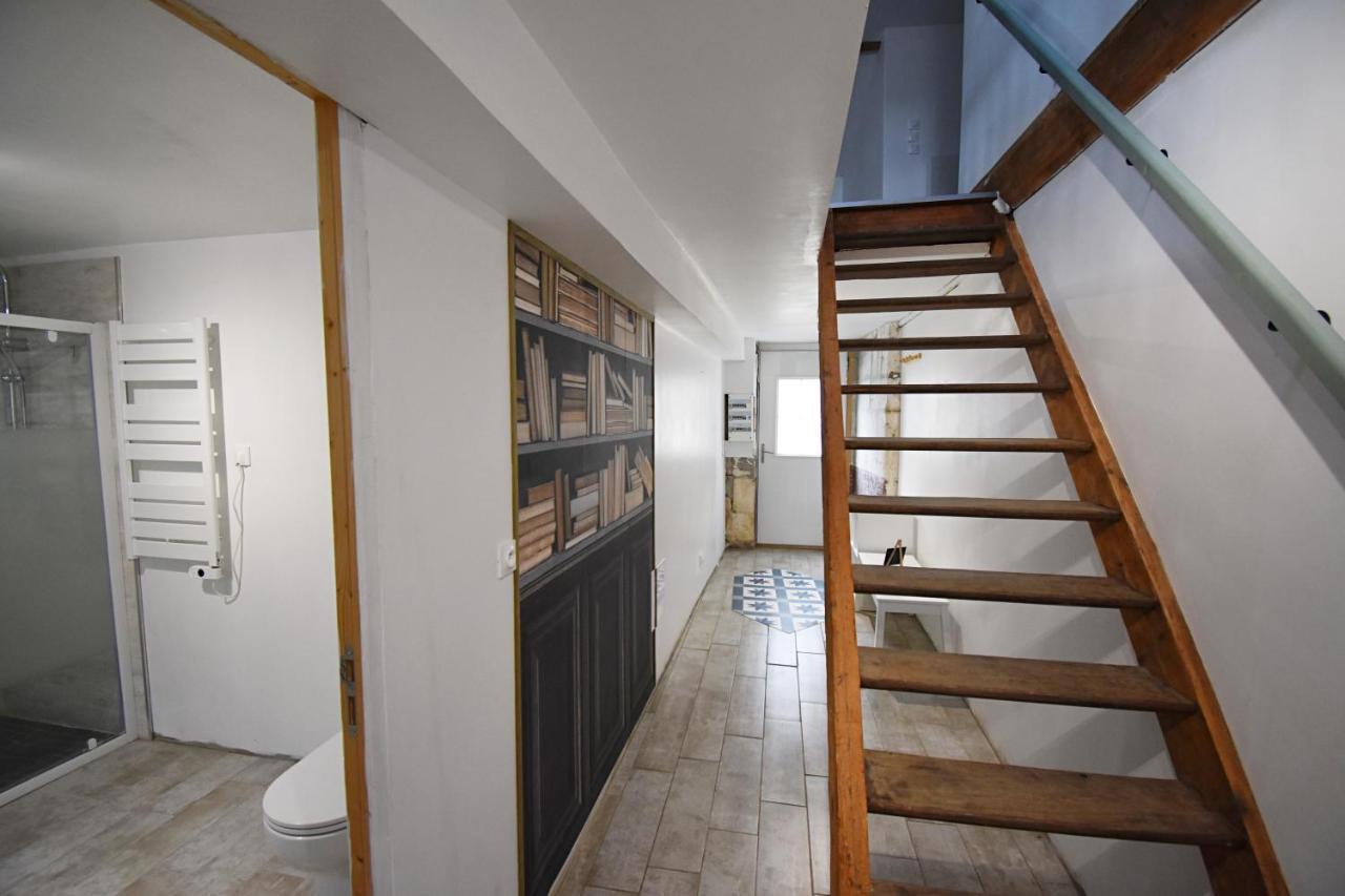 Bel Appartement 2 Chambres Climatise Mont-Notre-Dame Eksteriør billede